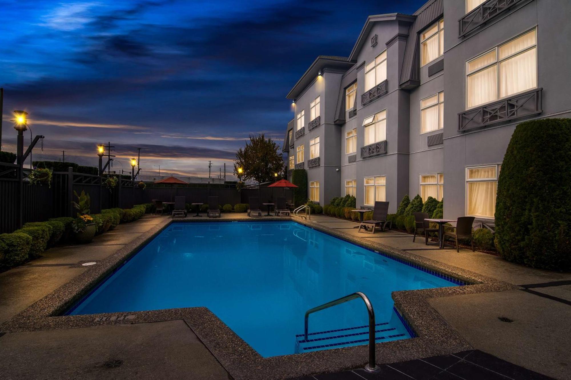 Best Western Plus Pitt Meadows Inn & Suites Εξωτερικό φωτογραφία