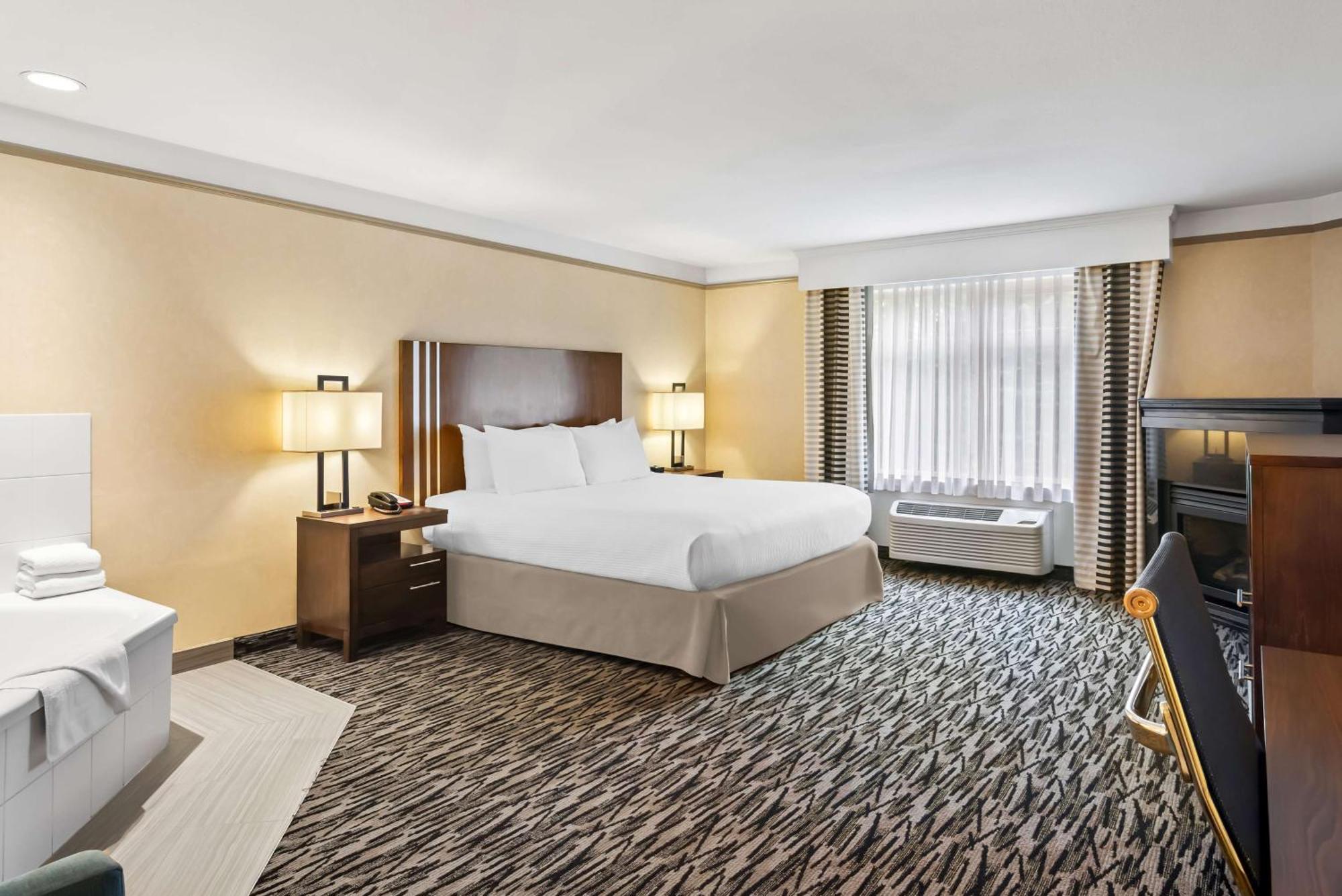 Best Western Plus Pitt Meadows Inn & Suites Εξωτερικό φωτογραφία