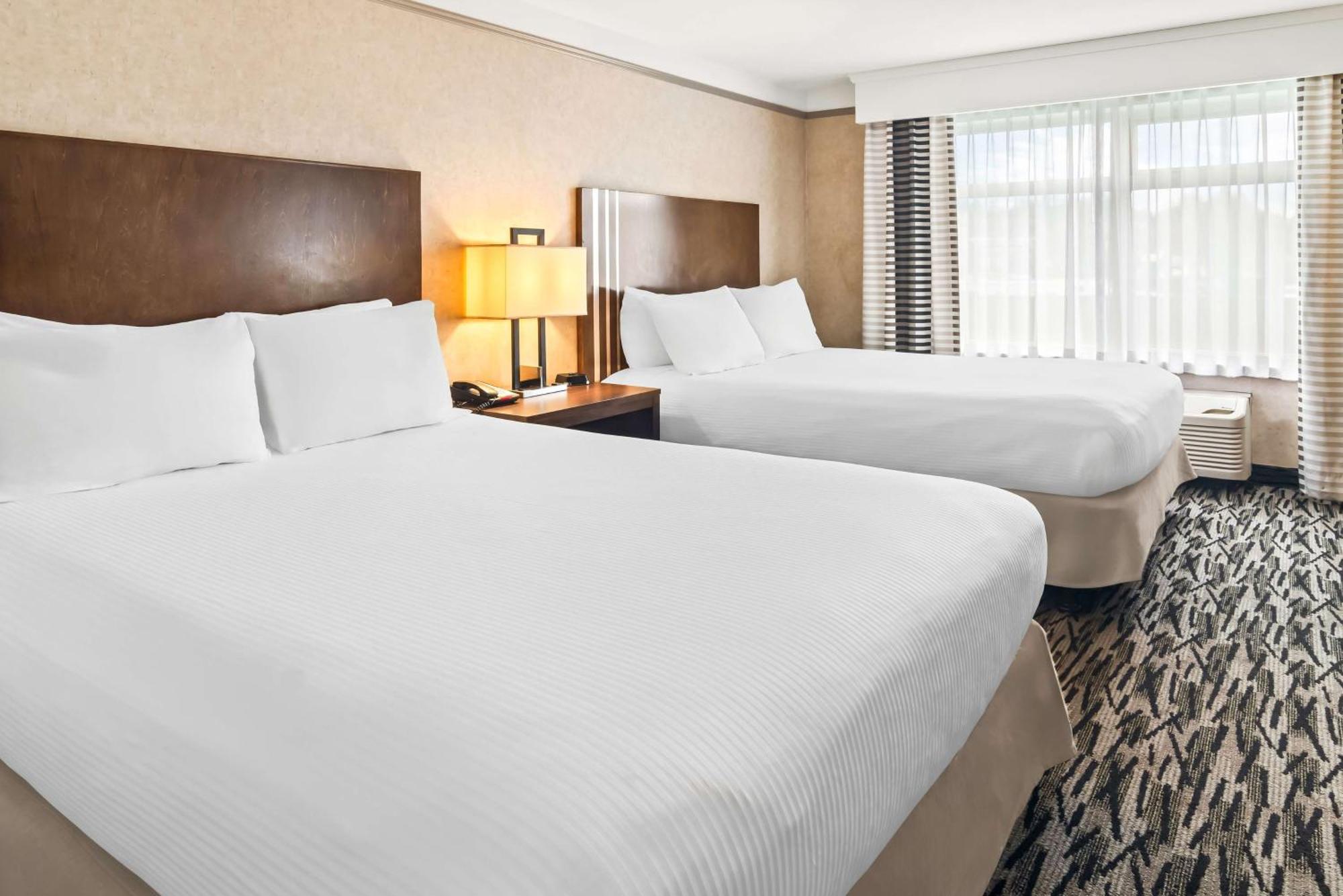 Best Western Plus Pitt Meadows Inn & Suites Εξωτερικό φωτογραφία