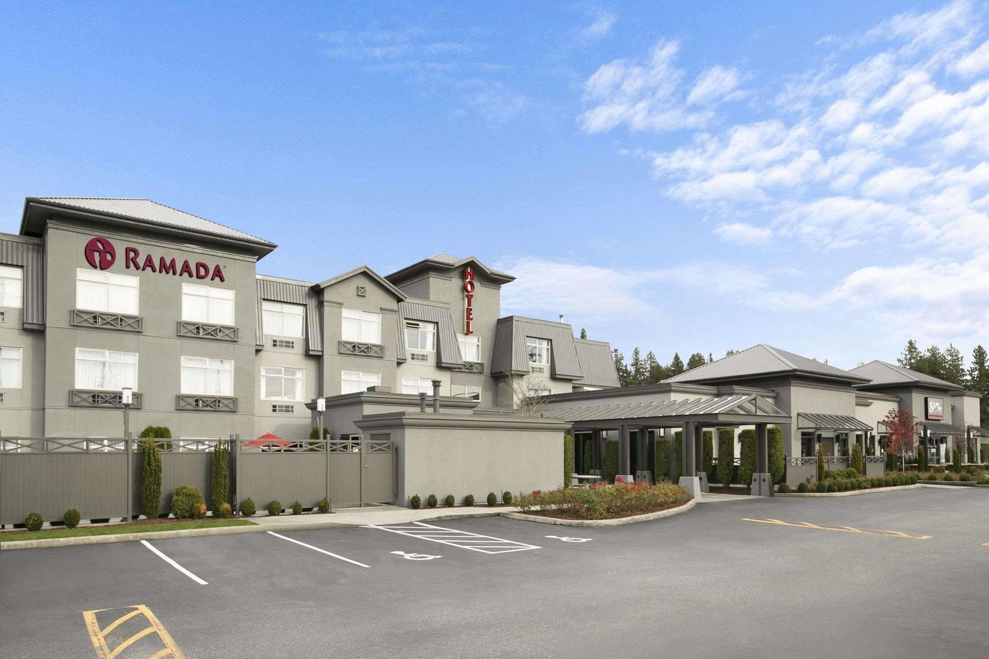 Best Western Plus Pitt Meadows Inn & Suites Εξωτερικό φωτογραφία